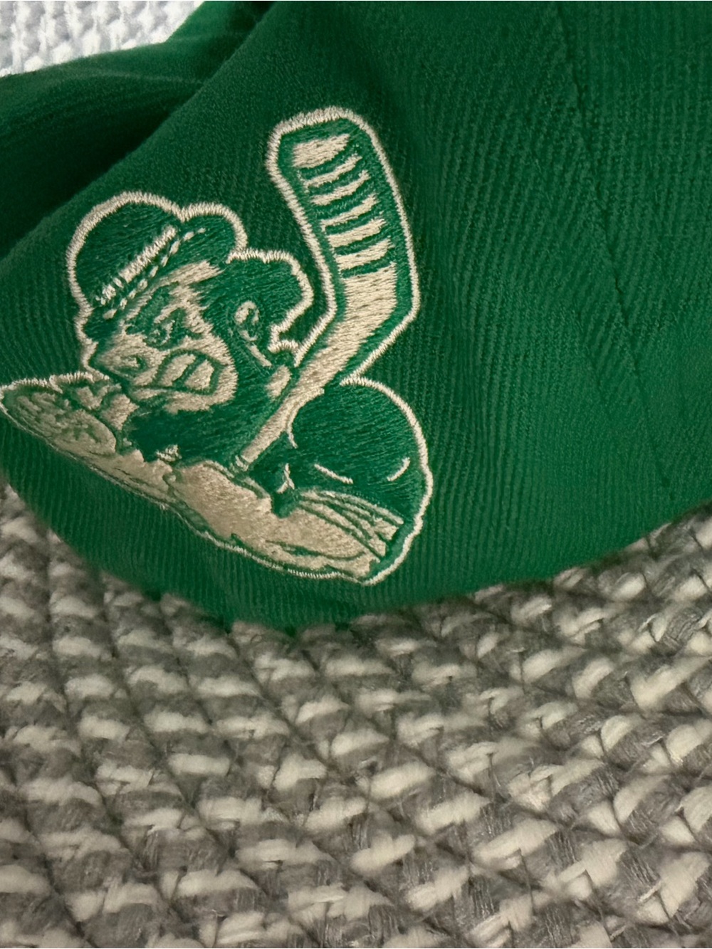 Detroit Red Wings Green Hockey Hat - Picture 3 of 7